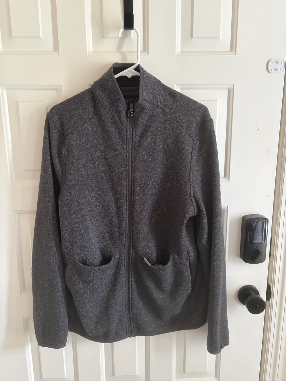 Figs Men's Gray Full-Zip Knit Sweater Jacket